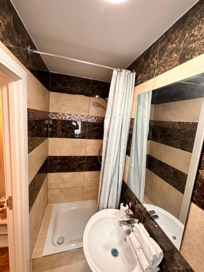 Canary Wharf Single Double And En-Suite Rooms Londýn Exteriér fotografie