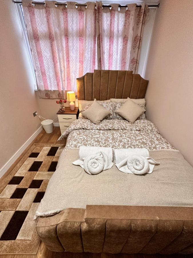 Canary Wharf Single Double And En-Suite Rooms Londýn Exteriér fotografie